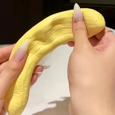 A Peeled Banana 🍌 Slow Rising Squishy Toy