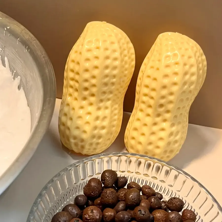 Crispy Puffy Giant Peanut Stress Ball Fidget Toy