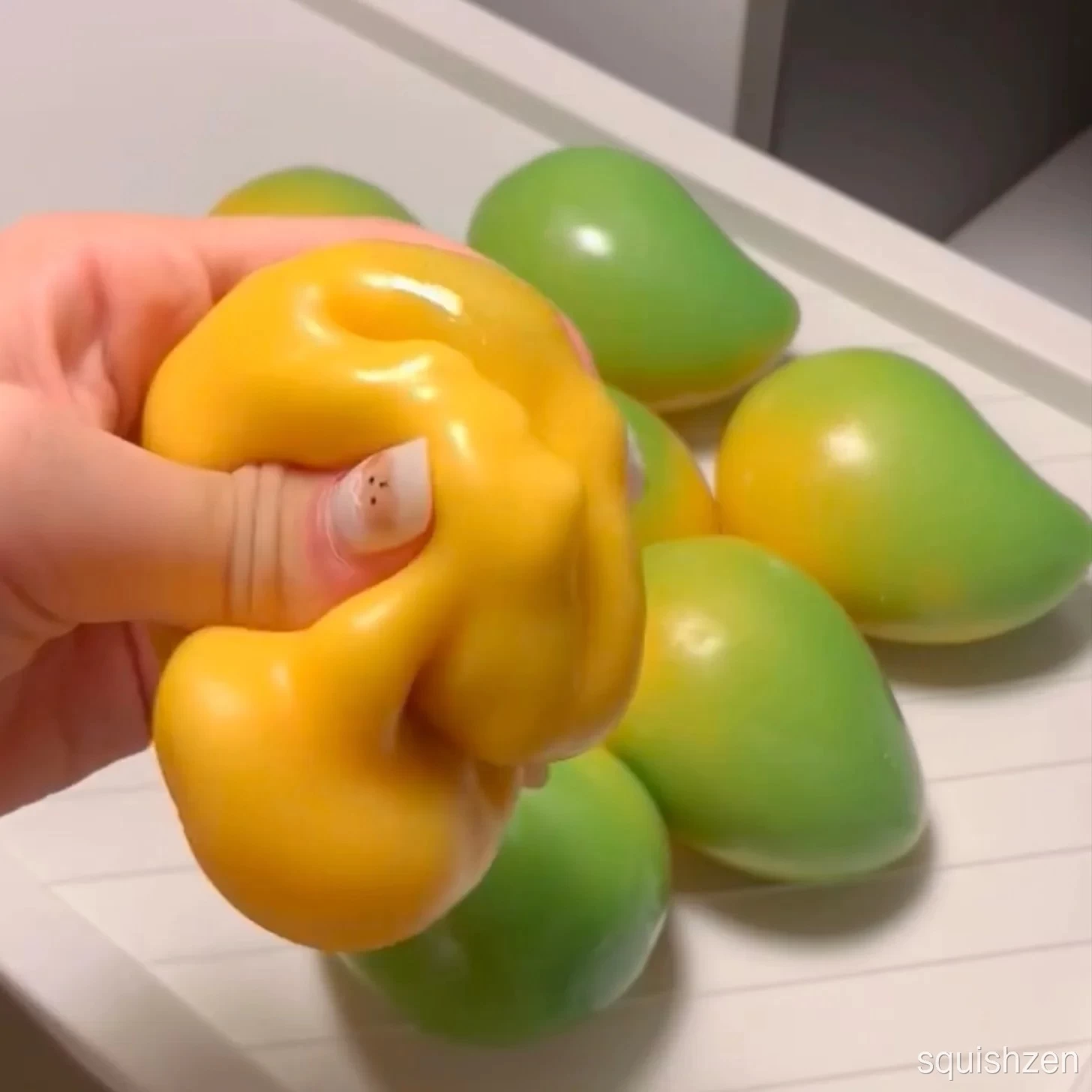 Crispy Yellow-green Color-changing Mango Handmade Stress Ball