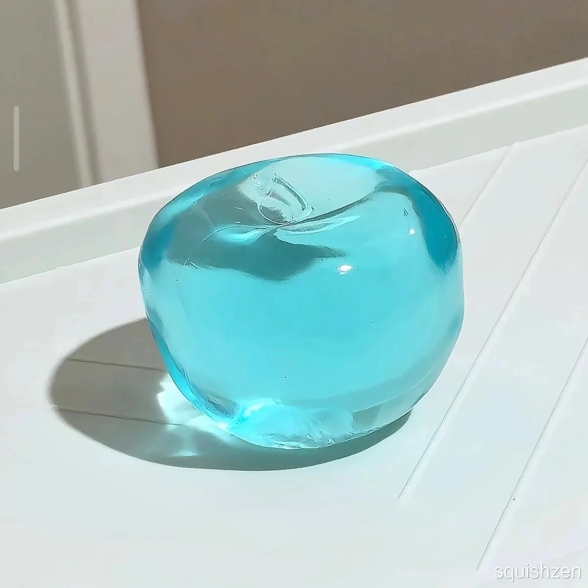 Formable Crystal Red /Green /Blue Creamy Texture Big Apple 🍎 Vaseline Stress Ball (7.5cm)