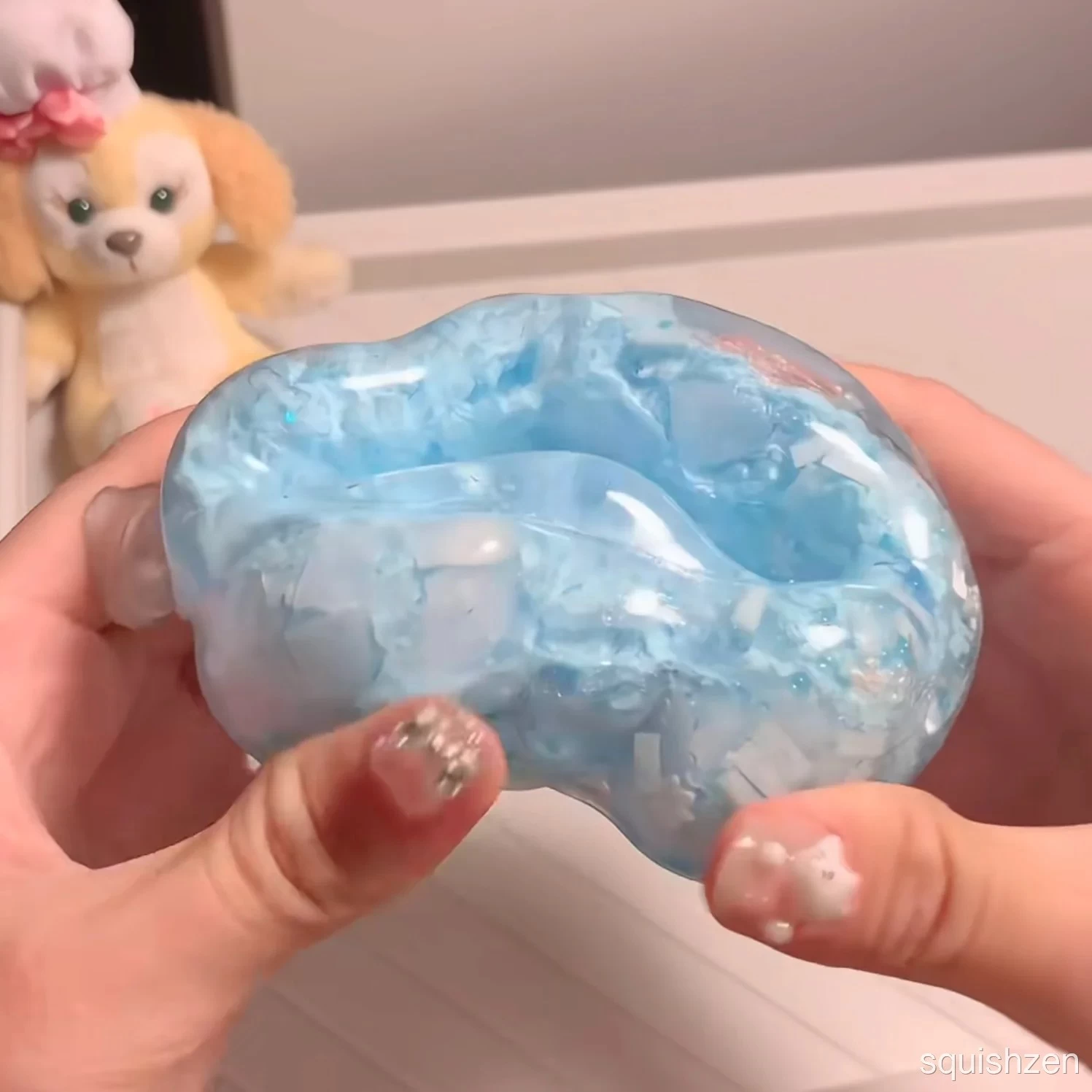 Wax Crispy Shell Snow Island Stress Relief Handmade Ball