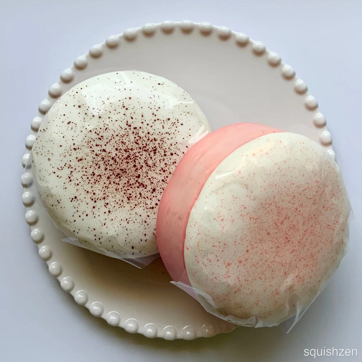 White Peach Cake Roll & Oreo Chocolate Cake Sticky Slow-rising Squishy Toy